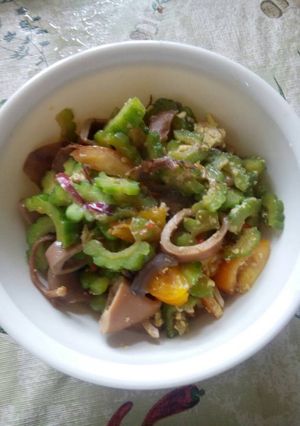 Foto resep Pare Tumis cumi soy