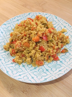 Una foto de Cuscús con verduras