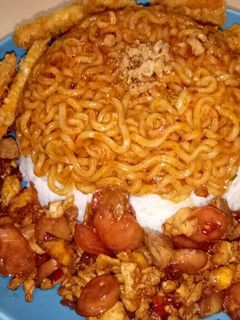 Foto resep Mie instan gila ala birthday cake