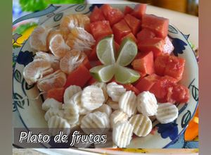 Una foto de Macedonia o ensalada de frutas de la temporada