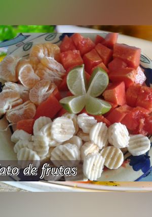 Una foto de Macedonia o ensalada de frutas de la temporada