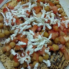 A picture of Masala papad.