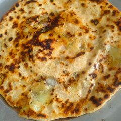A picture of Aloo parantha.