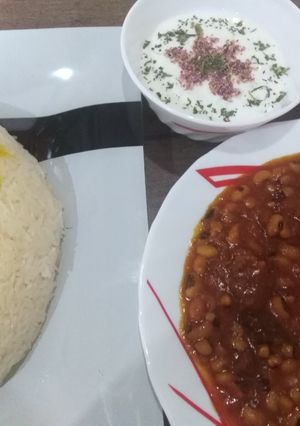 عکسی از دستور خورشت لوبیا چشم بلبلی و ته دیگ سیب زمینی