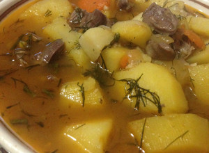 Фото Жаркое из куриных субпродуктов.
