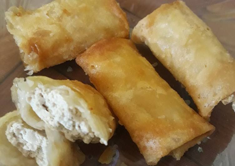 Lumpia isi tahu sutera