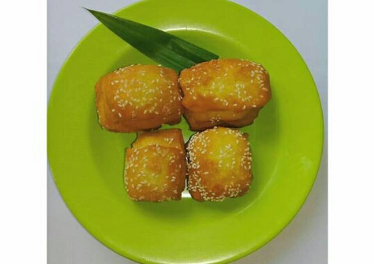 Kue Bantal/ Bolang-Baling/ Odading