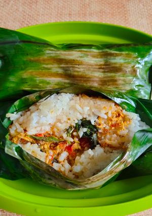 Foto resep Nasi Bakar Suwir Tongkol Pedas