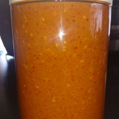 A picture of Fiery Coconut Curry Chilli Sauce.
