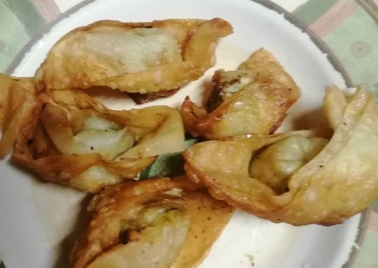 Recipe of Perfect Chicken Wontons