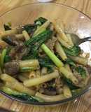 Nui ống xào sốt thịt bò