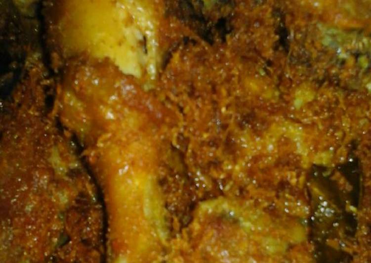 Ayam goreng srundeng klapa mancap