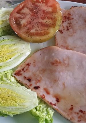 Una foto de Cena ligera fiambre de pavo a la plancha