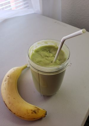 A picture of Avocolada Smoothie.