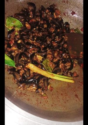 Foto resep Oseng bekicot bumbu kacang pedas mantul