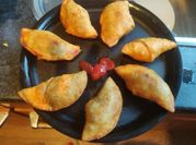 A picture of potato samosas