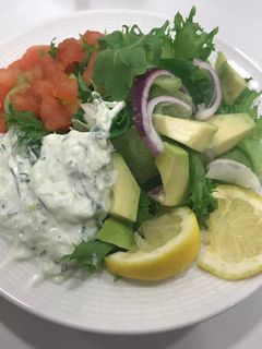 صورة لوصفة سلطه الافوكادو