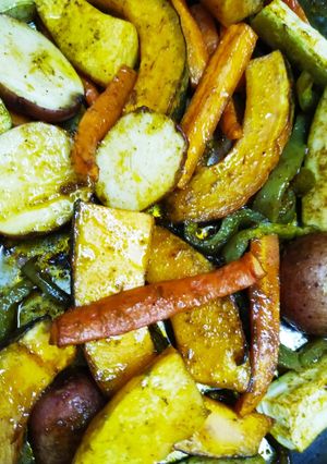 Una foto de Vegetales al horno 🍠🥕🌶️🥔