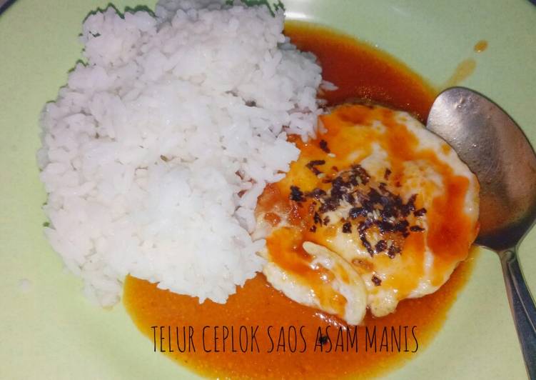 Telur Ceplok Saos Asam Manis