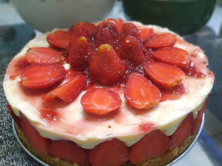 Cara Membuat Strawberry cheesecake Yang Mudah