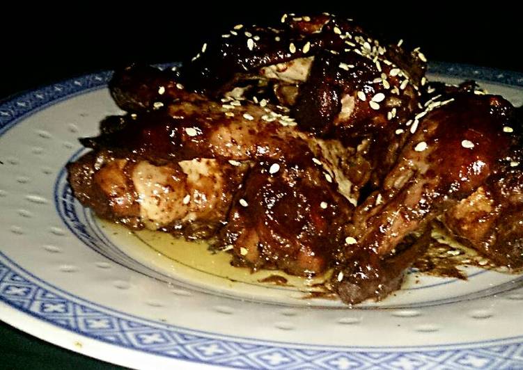 Recipe of Tastefully Tex&#39;s Hoi Sin &amp; Cola BBQ Chicken Wings 🍗🍒🍶