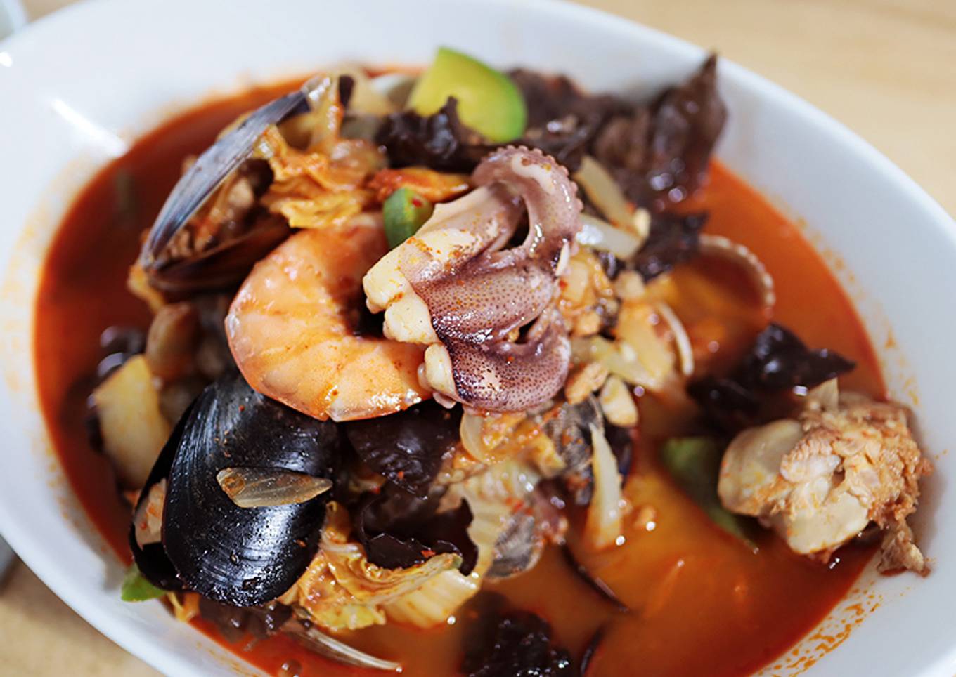 Jjampong, Sup kuah seafood Korea. Pedes, gampang dan seger