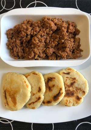 Una foto de Arepas rellenas