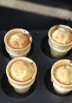 A picture of Cone cakes.