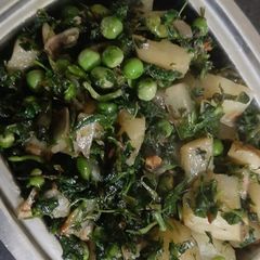 A picture of मेथी मटर आलू(methi aloo recipe in hindi).