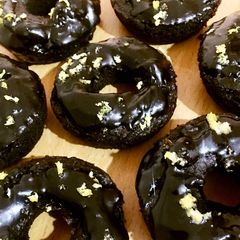 A picture of Healthy oatmeal baked donuts.