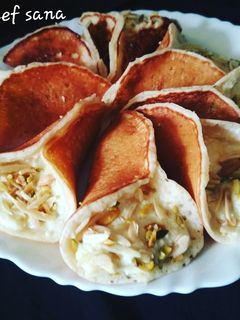 A picture of Qatayef.
