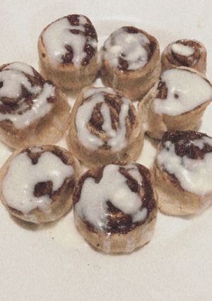 Una foto de Rollitos de canela sin horno