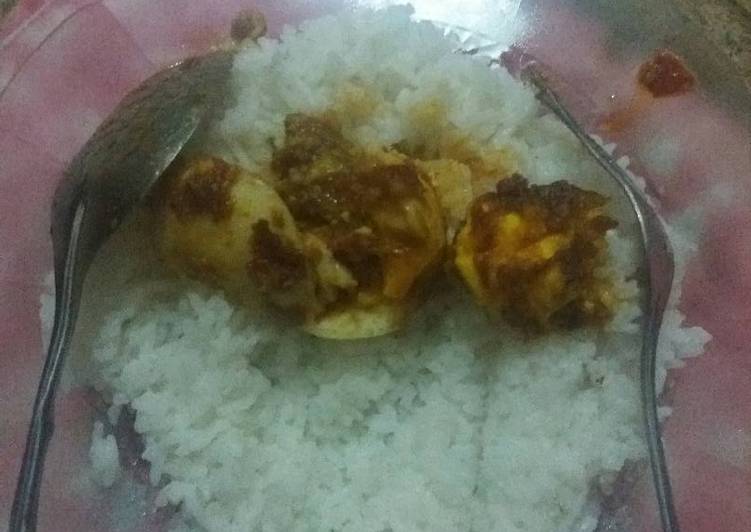 Resep Telur sambal terasi ala anak kos Anti Gagal