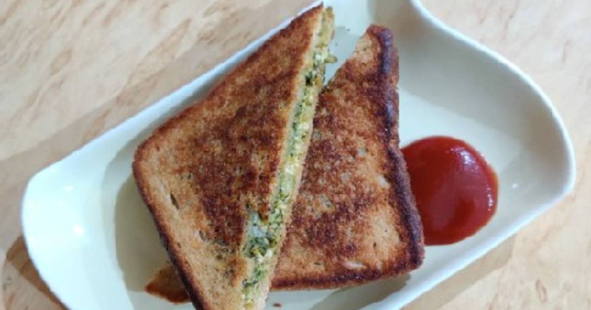 Crunchy Broccoli Sandwich Recipe By Nikita Choithani Cookpad