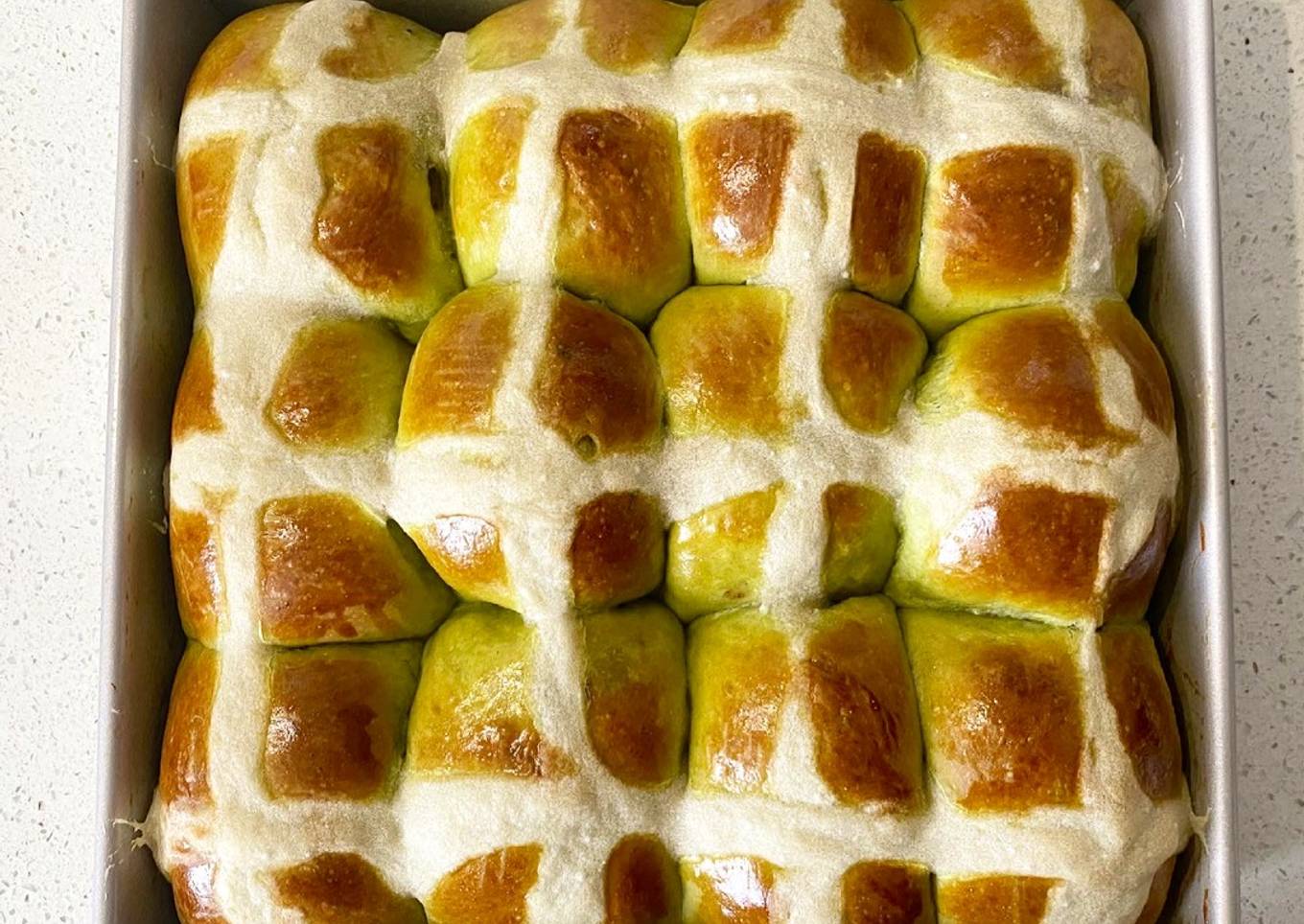 Matcha hot cross buns with with adzuki filling (sweet red bean paste)