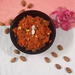 A picture of Saffron with carrots halva (cooker recipe).