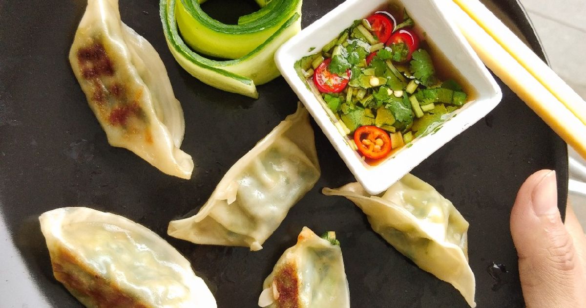 Resep Pan Fried Gyoza oleh Foodilise - Cookpad
