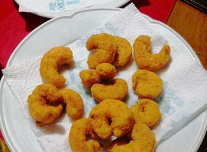 Una foto de Camarones apanados al pimentón