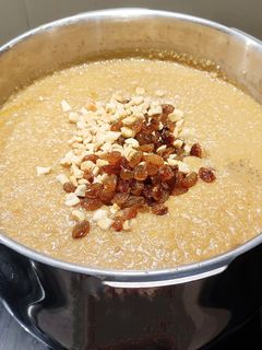 அக்காரவடிசல்  (Akkaravadisal recipe in tamil) செய்முறை முக்கிய புகைப்படம்