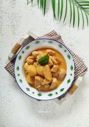 Foto resep Gulai Ayam Kentang Praktis