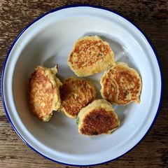 A picture of Leftover cheese fritters.