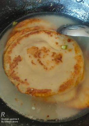 A picture of Malpua.