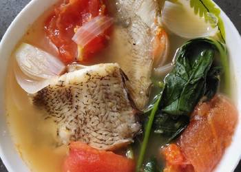 How to Cook Appetizing Fish in Tomato