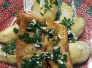 Una foto de filete dorada al horno