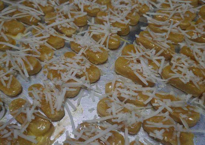 Cara Gampang Menyiapkan Kastengel Keju yang Menggugah Selera