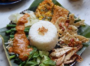 Foto resep Sego Pecel Jawa Timur