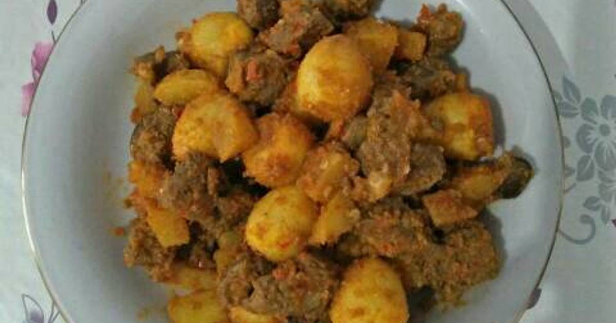  Resep  Sambel Goreng Kentang  Ati Telur  Puyuh  oleh Yessi T 