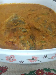 A picture of Tomato Fish.