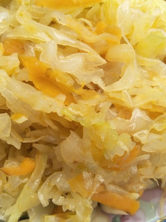 A picture of Stewed cabbage.