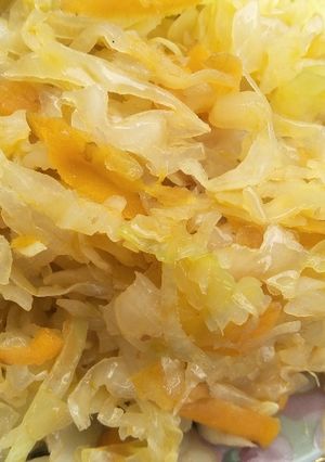 A picture of Stewed cabbage.